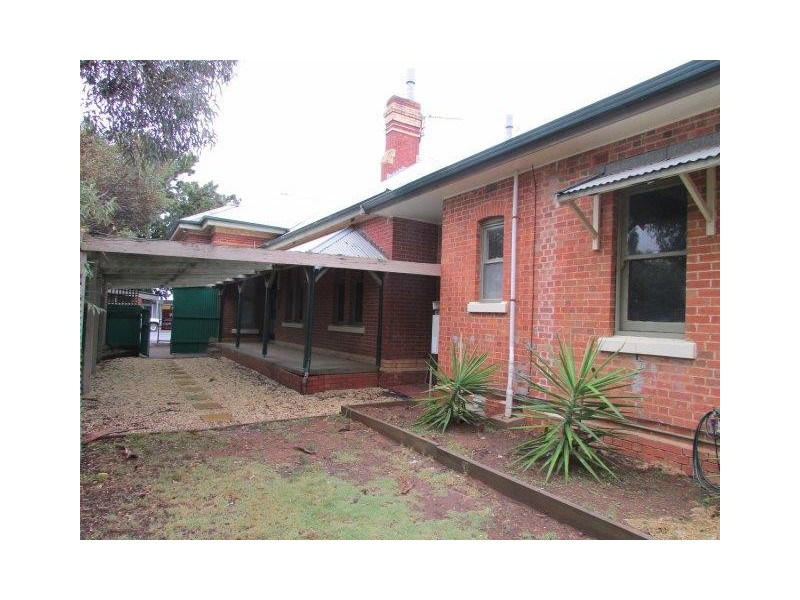 64 & 64A Woods Street, Donald VIC 3480