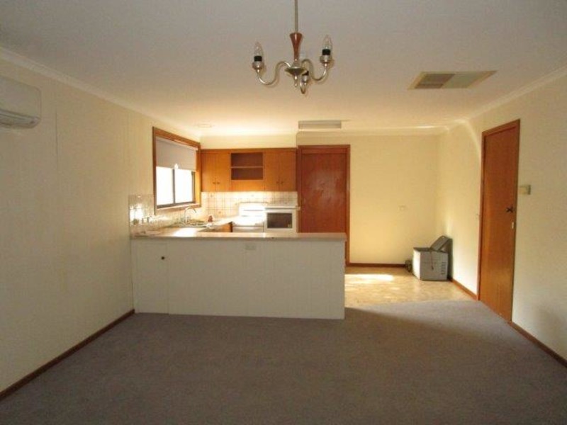 12 Hammill Street, Donald VIC 3480