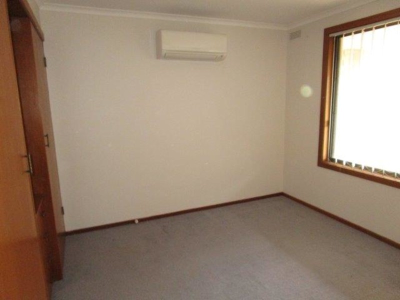 12 Hammill Street, Donald VIC 3480