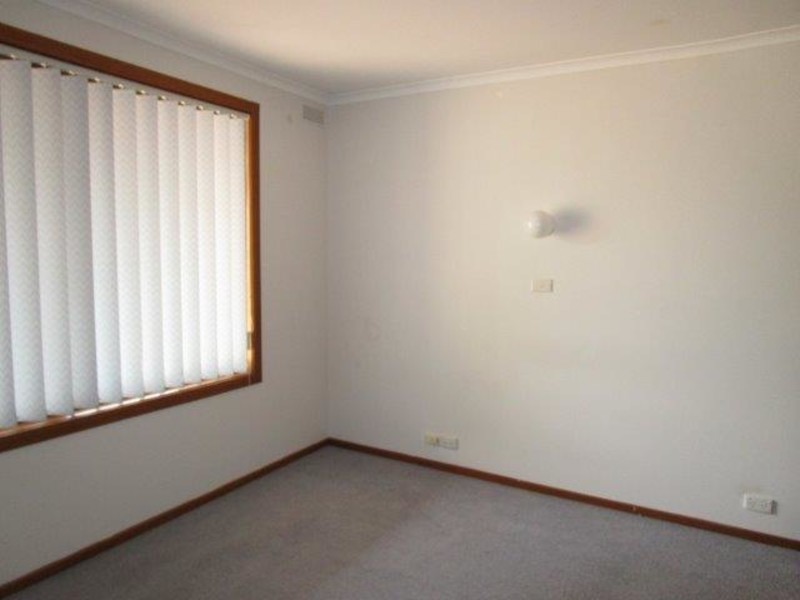 12 Hammill Street, Donald VIC 3480