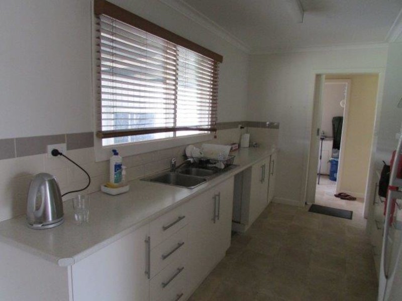 26 McLean Street, Warracknabeal VIC 3393