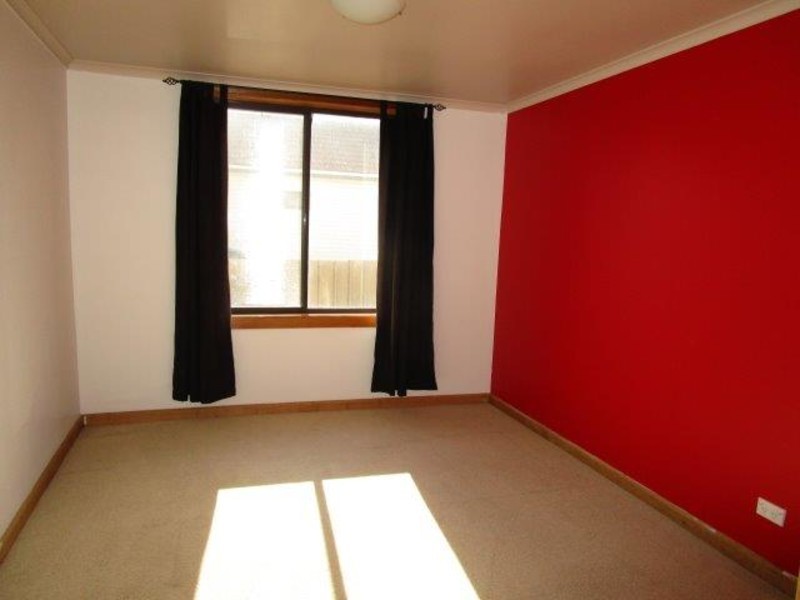 48 Walker Street, Donald VIC 3480