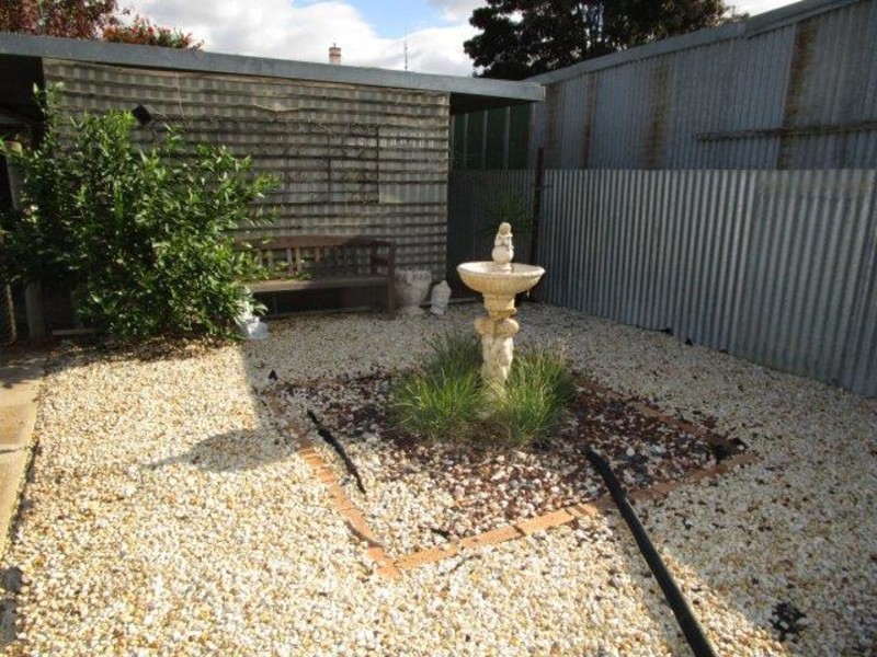 48 Walker Street, Donald VIC 3480