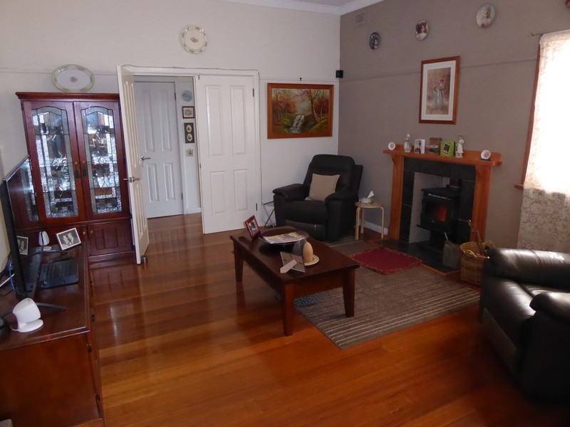 3 Bowman Street, Warracknabeal VIC 3393