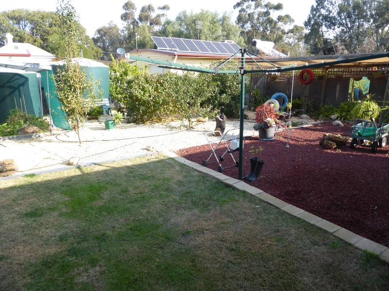 3 Bowman Street, Warracknabeal VIC 3393
