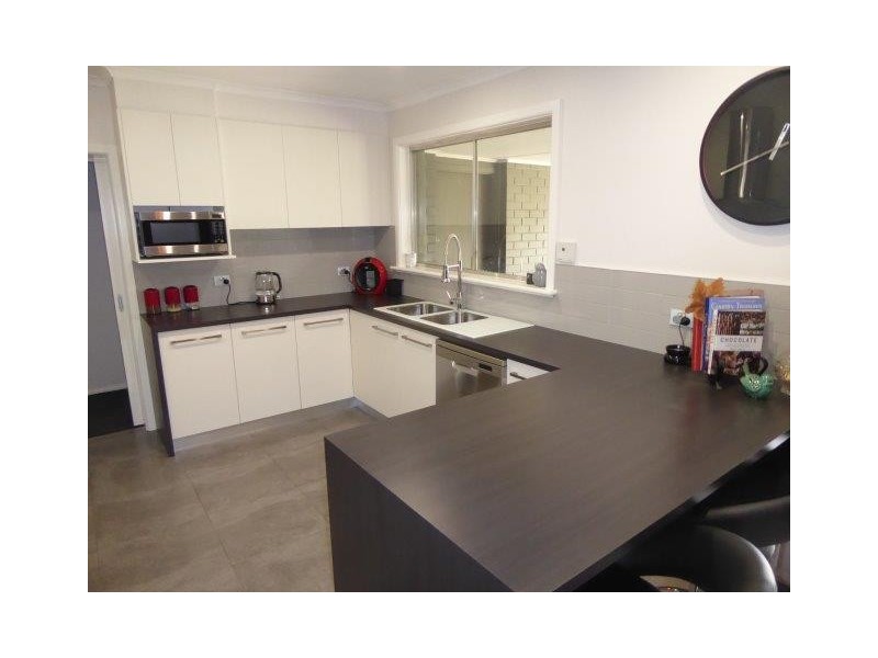 15 Camp Street, Donald VIC 3480