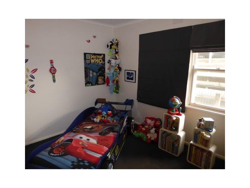 15 Camp Street, Donald VIC 3480