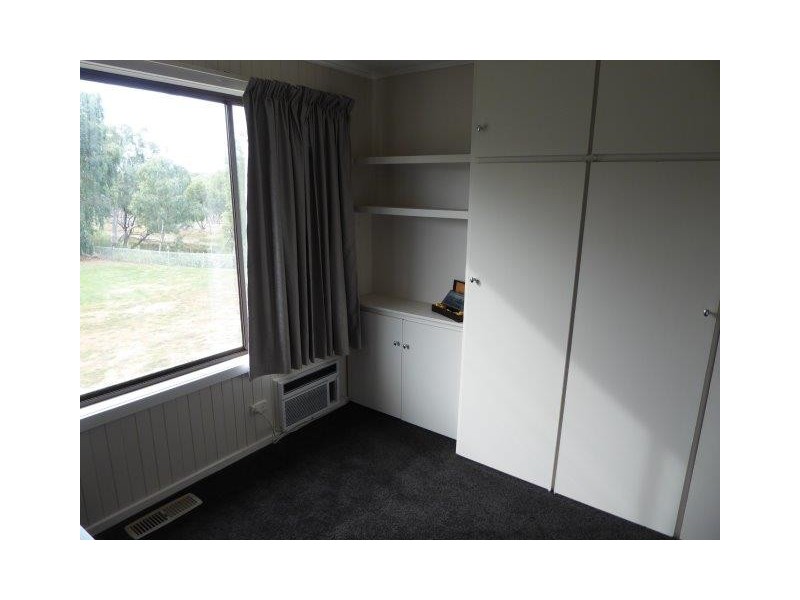 15 Camp Street, Donald VIC 3480