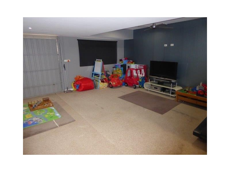 15 Camp Street, Donald VIC 3480