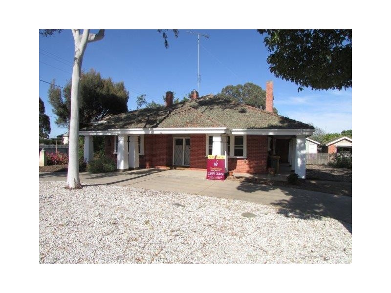 228 Scott Street, Warracknabeal VIC 3393