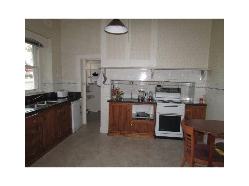 228 Scott Street, Warracknabeal VIC 3393