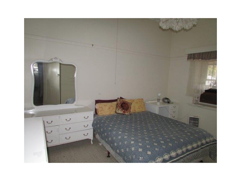 228 Scott Street, Warracknabeal VIC 3393