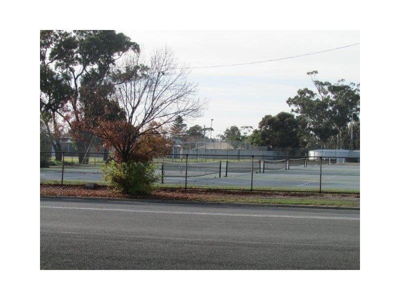 228 Scott Street, Warracknabeal VIC 3393