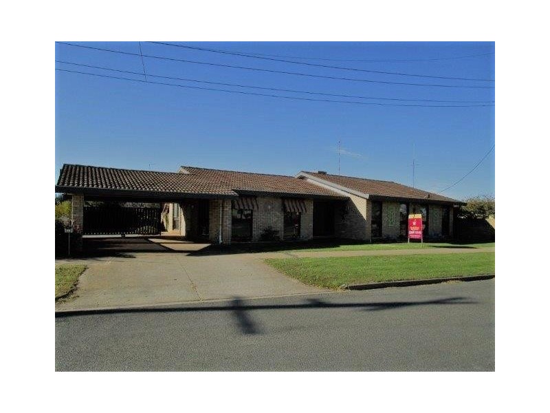 10 Campbell Street, Donald VIC 3480