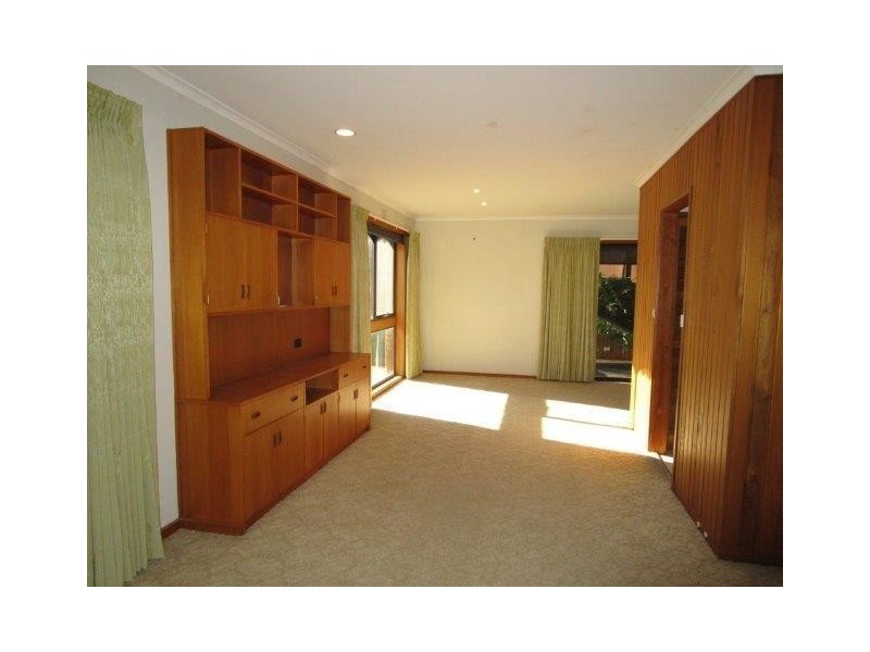 10 Campbell Street, Donald VIC 3480