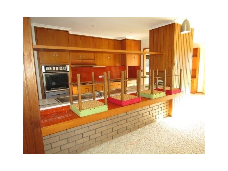 10 Campbell Street, Donald VIC 3480