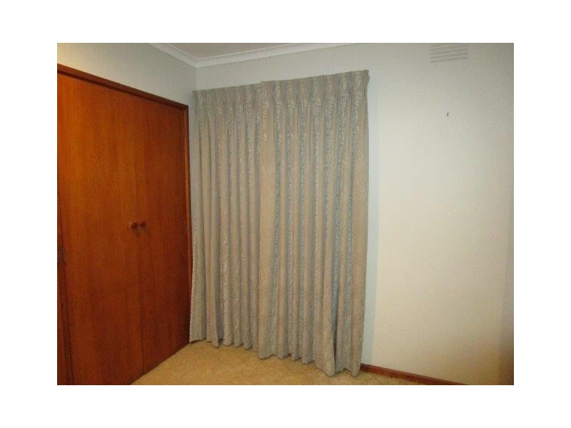 10 Campbell Street, Donald VIC 3480