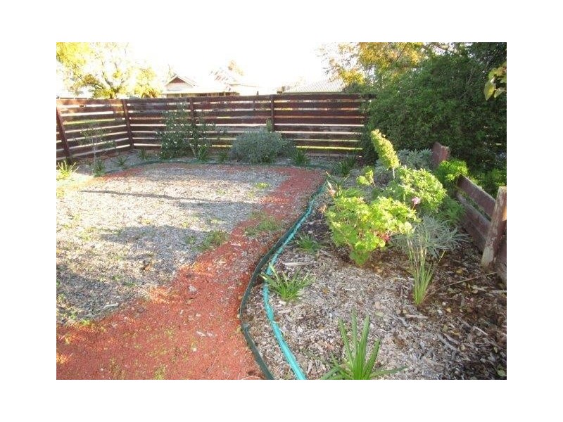 10 Campbell Street, Donald VIC 3480