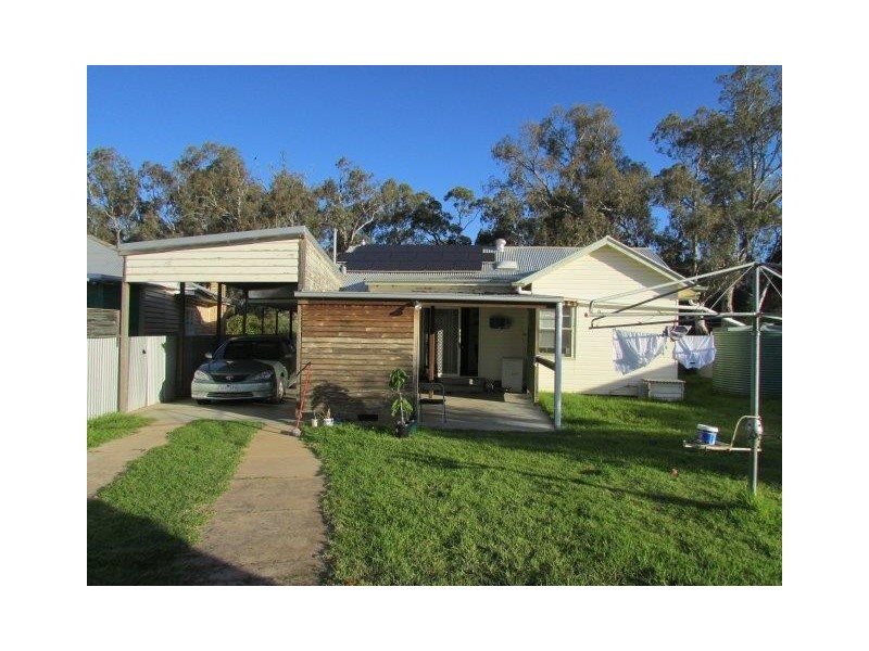 66 Craig Avenue, Warracknabeal VIC 3393