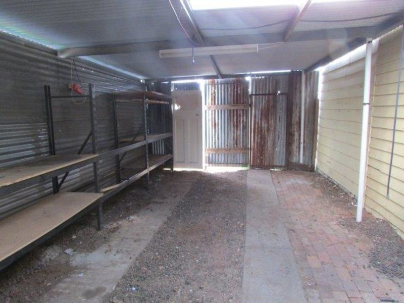 9 Gray Street, Donald VIC 3480
