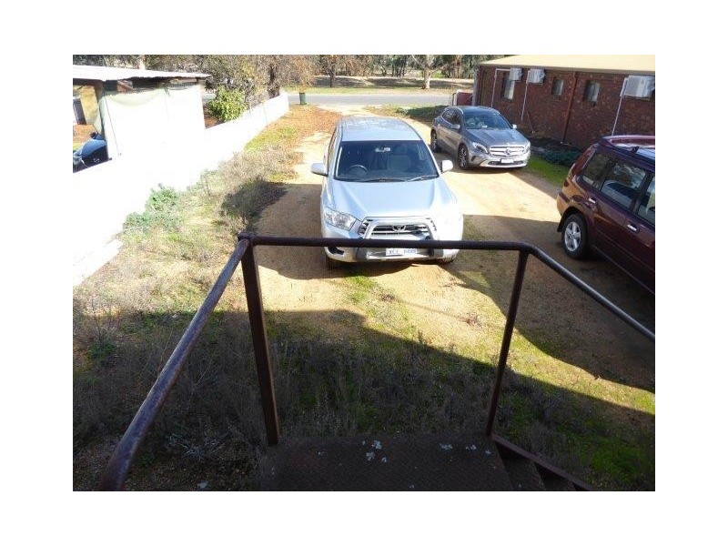 36 – 38 Woods Street, Donald VIC 3480