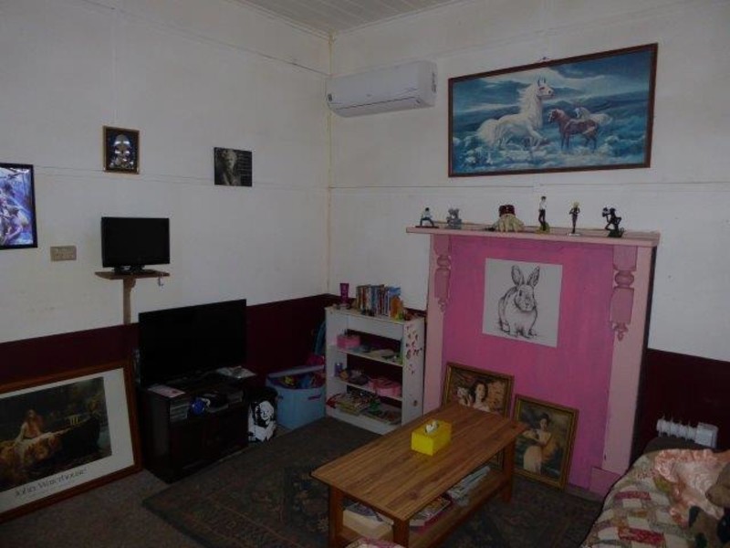 56 Charles Street, Jeparit VIC 3423