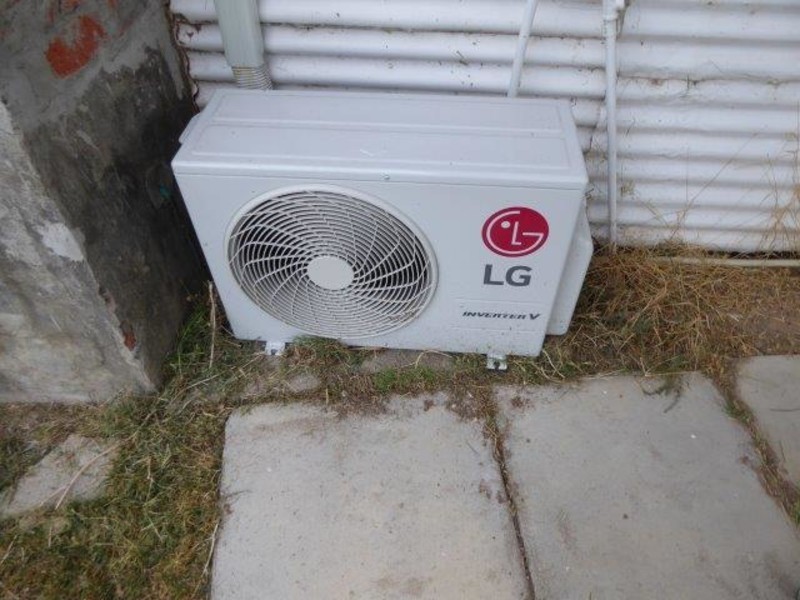 56 Charles Street, Jeparit VIC 3423