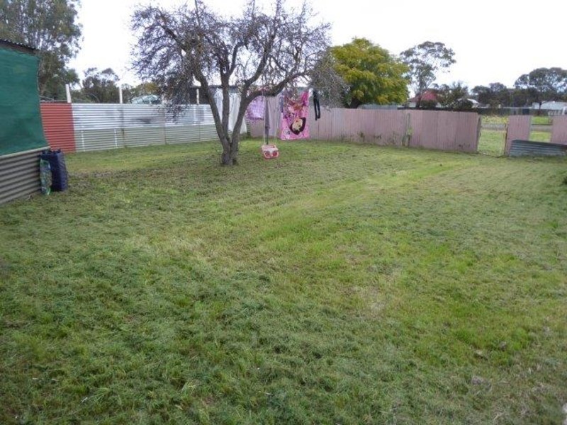 56 Charles Street, Jeparit VIC 3423