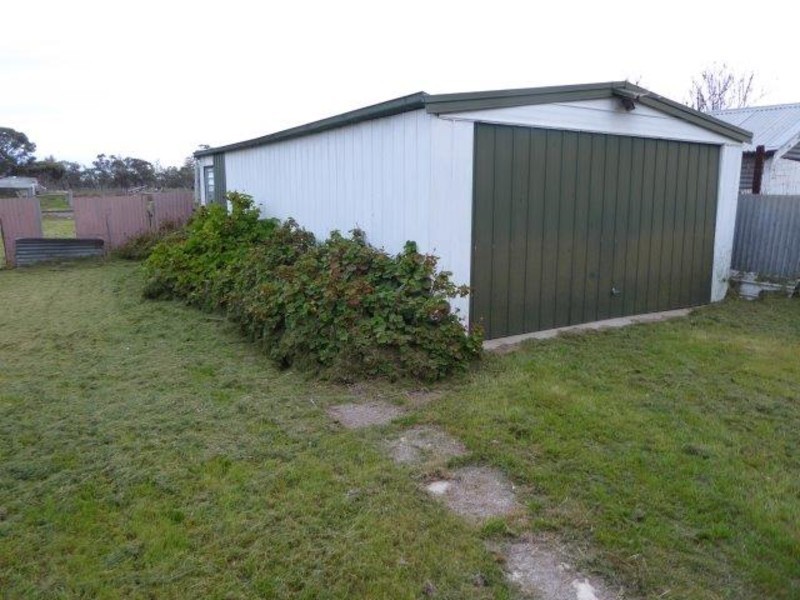 56 Charles Street, Jeparit VIC 3423