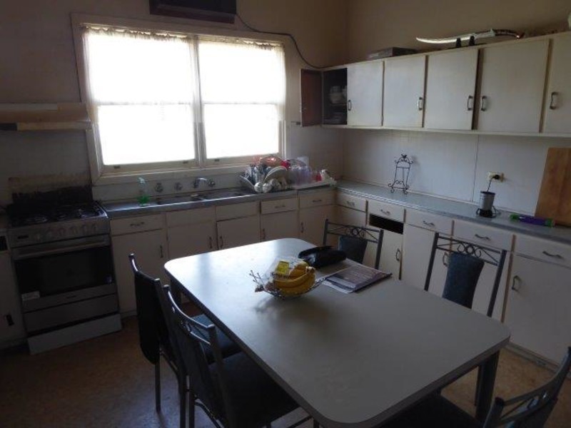 248 Scott Street, Warracknabeal VIC 3393