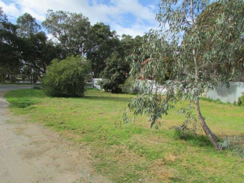 Lot S2, 122 Craig Avenue, Warracknabeal VIC 3393