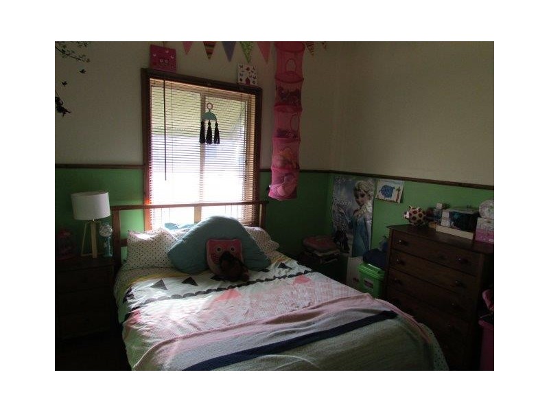 19 Campbell Street, Warracknabeal VIC 3393