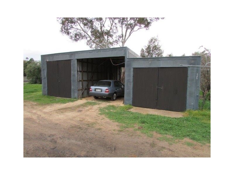 46-48 Campbell Street, Donald VIC 3480