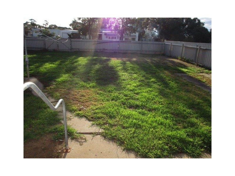 5 Sproats Lane, Donald VIC 3480