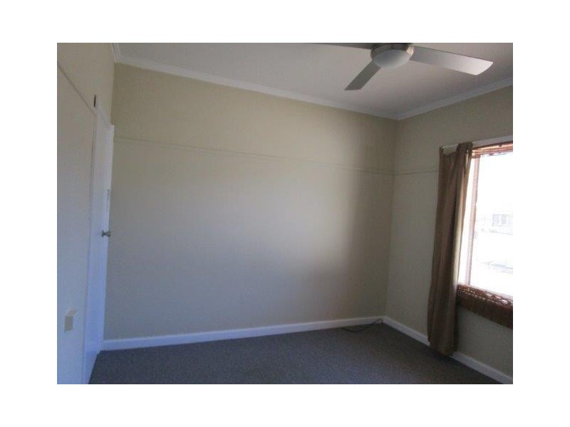 82 Jamouneau Street, Warracknabeal VIC 3393