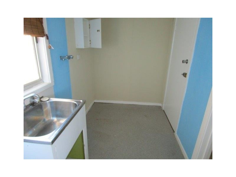 82 Jamouneau Street, Warracknabeal VIC 3393