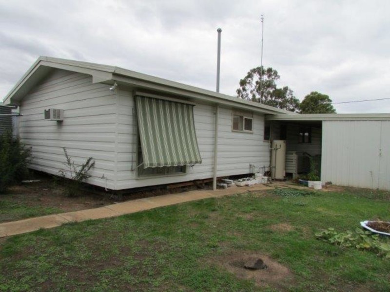 26 McLean Street, Warracknabeal VIC 3393