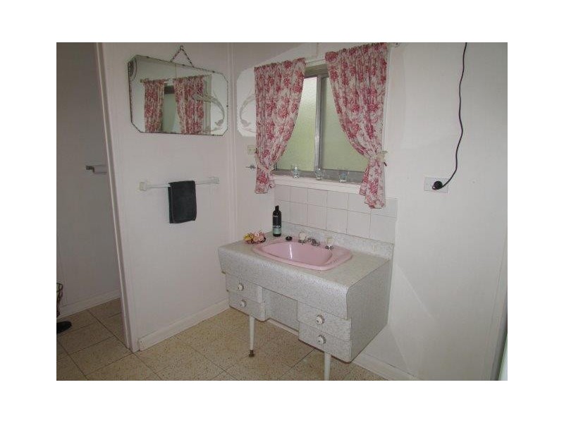 14 Church Street, Woomelang VIC 3485