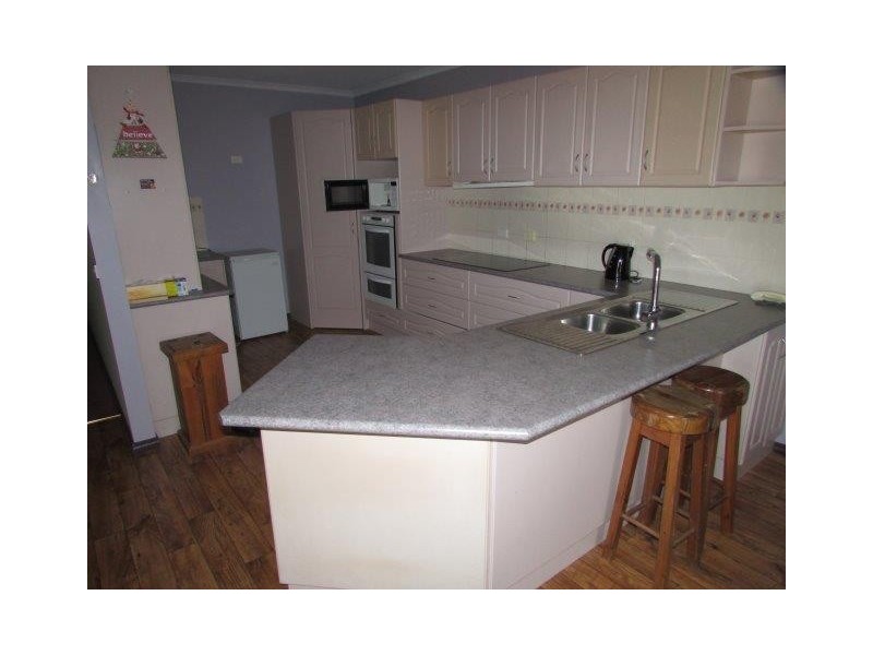 65 Woods Street, Donald VIC 3480