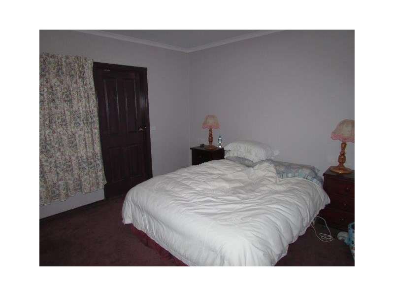 65 Woods Street, Donald VIC 3480