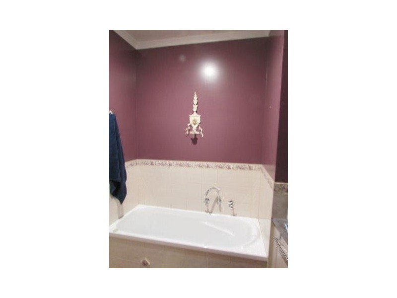 65 Woods Street, Donald VIC 3480