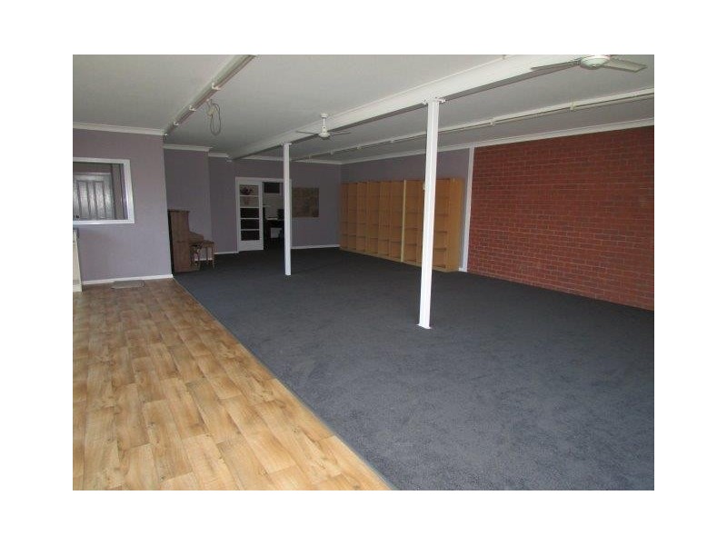 65 Woods Street, Donald VIC 3480