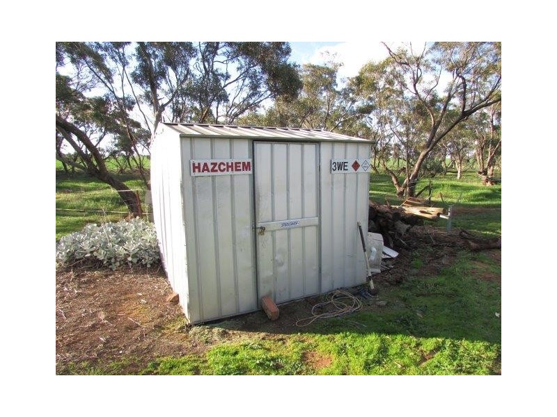 2504 Sunraysia Highway, Curyo VIC 3483