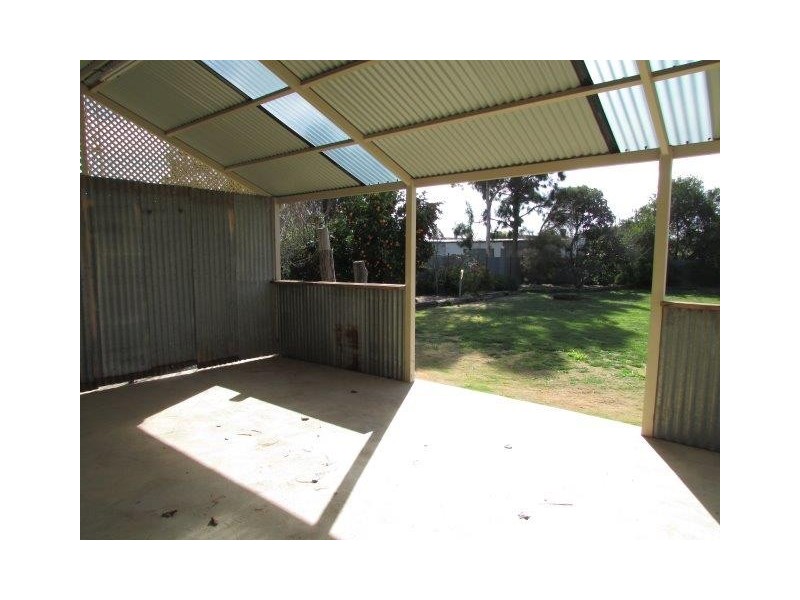 27 Houston Street, Donald VIC 3480