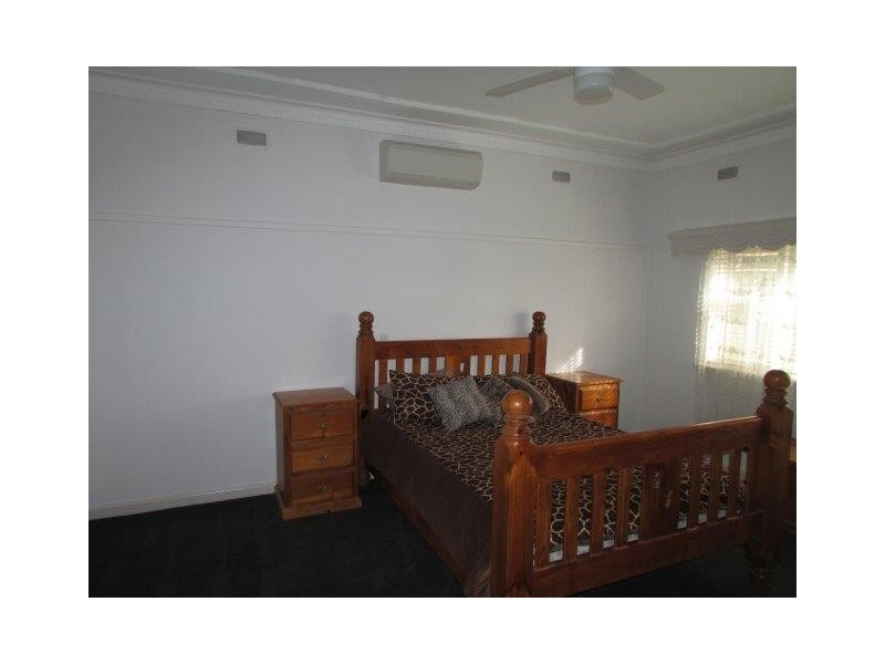 51 Woolcock Street, Warracknabeal VIC 3393