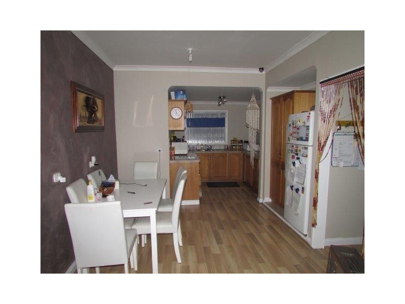 28 Wood Street, Warracknabeal VIC 3393