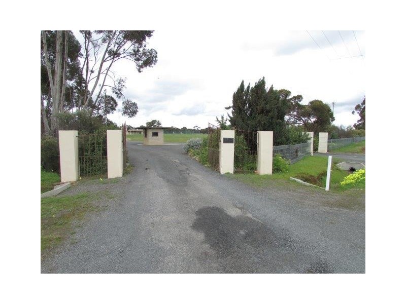 51 Simson Street, Brim VIC 3391