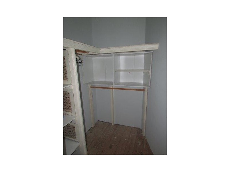 54 Jamouneau Street, Warracknabeal VIC 3393