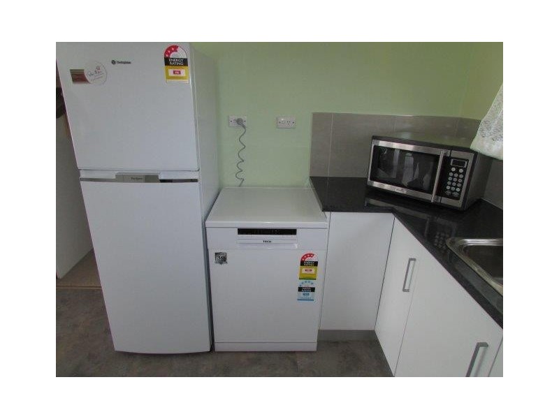 12 Alamein Avenue, Warracknabeal VIC 3393