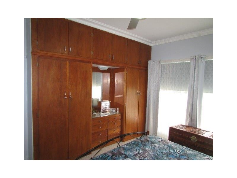 12 Alamein Avenue, Warracknabeal VIC 3393